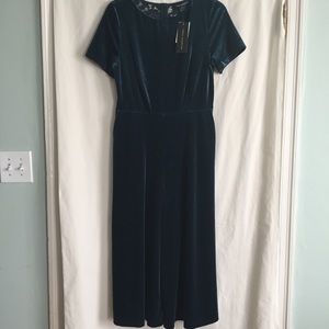 NWT French Connection jumpsuit. Teal. Sz 8